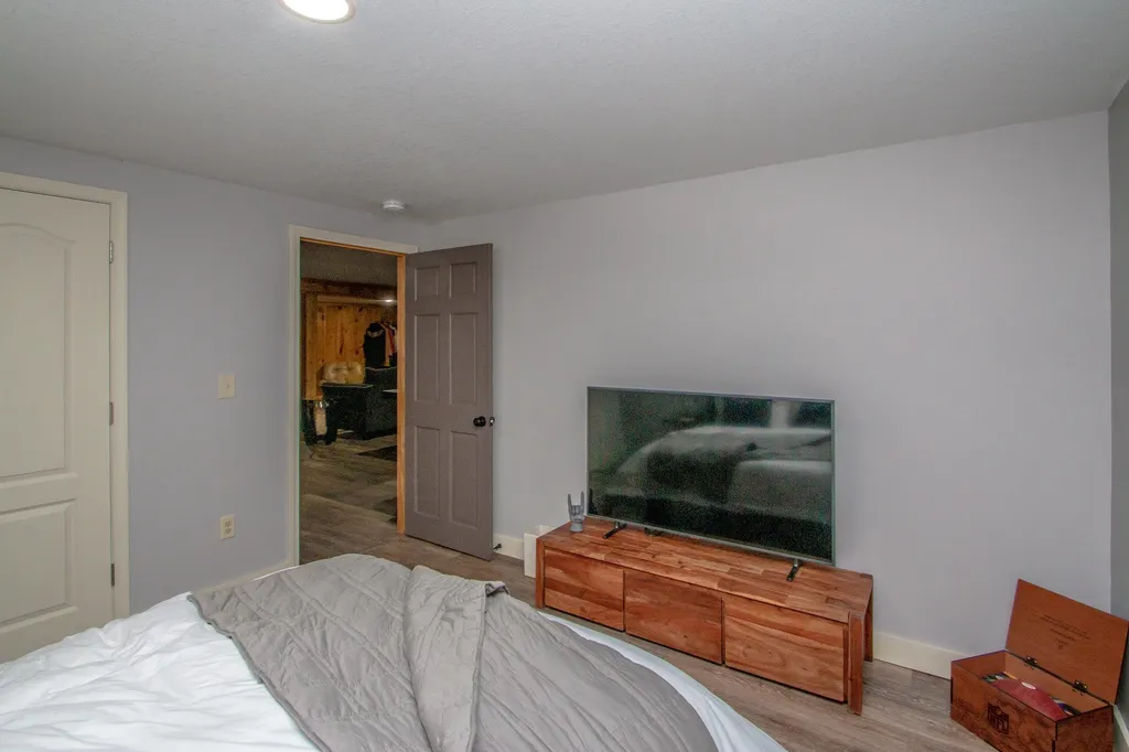 6 Great Rock Road Lancaster NH 03584
