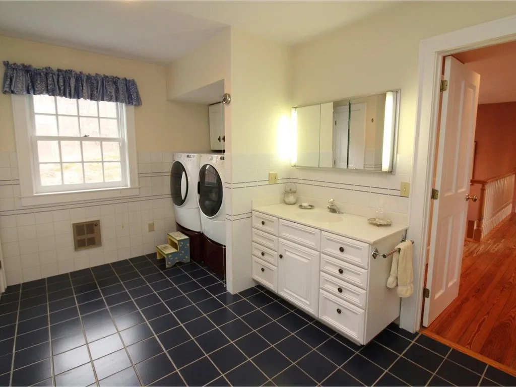 302 Cattail Lane Hinesburg VT 05461