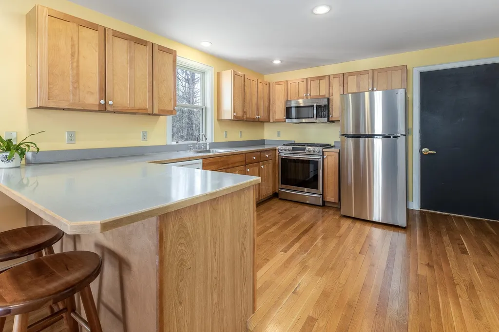 41 Camp Brook Common Hanover NH 03755