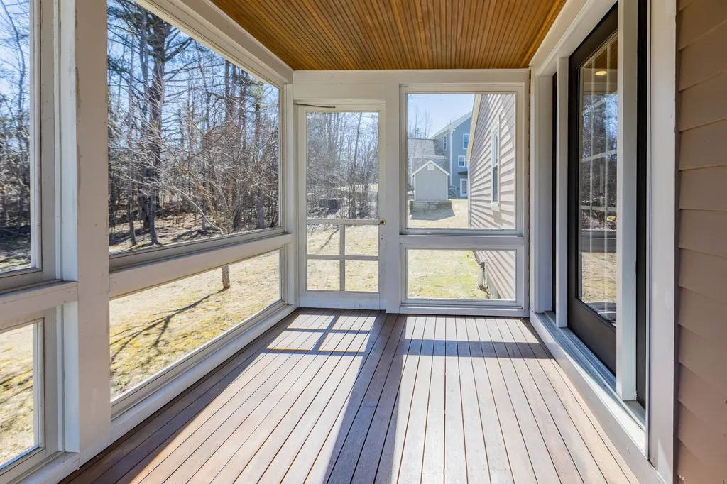 41 Camp Brook Common Hanover NH 03755
