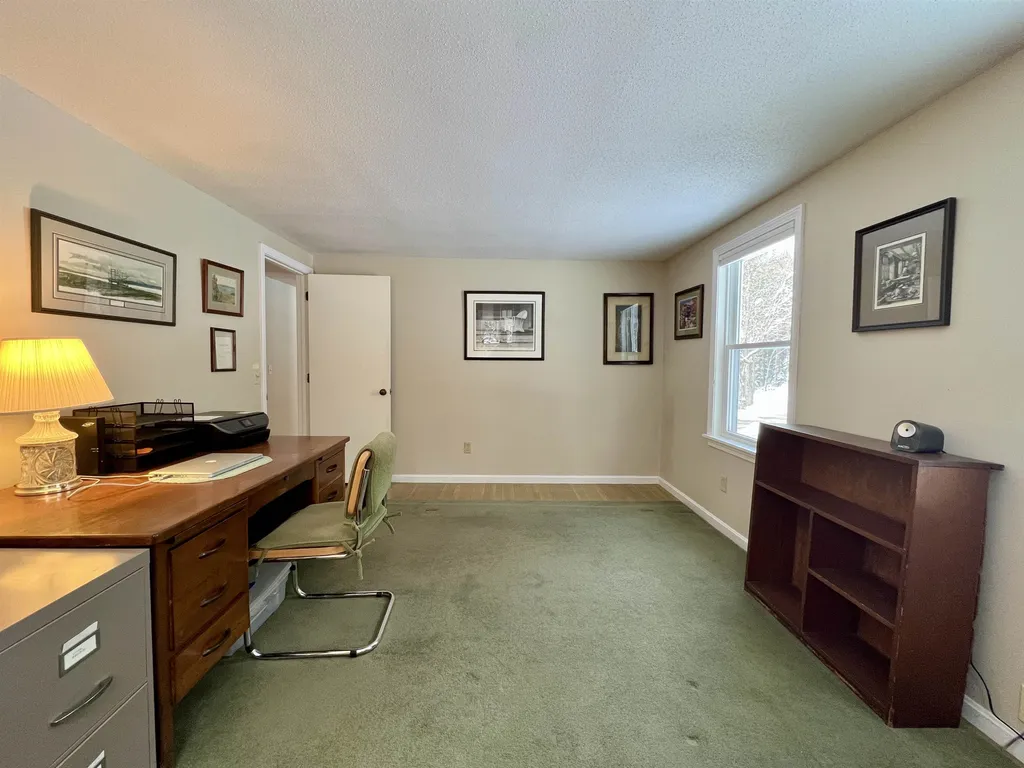 938 Morgan Hill Road New London NH 03257