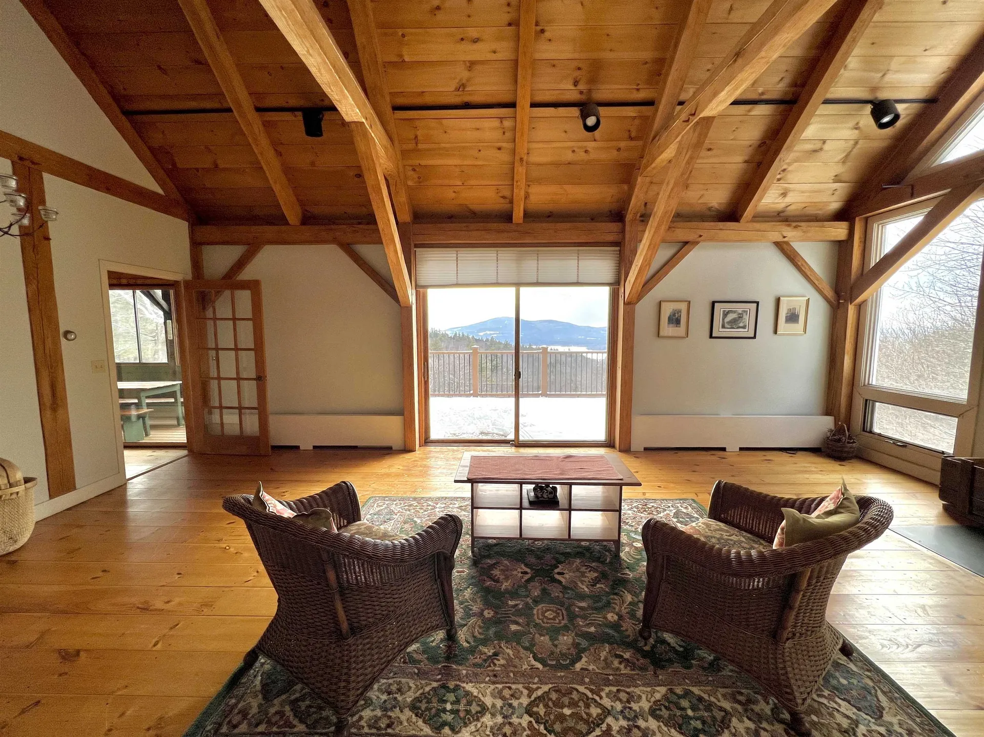 938 Morgan Hill Road New London NH 03257