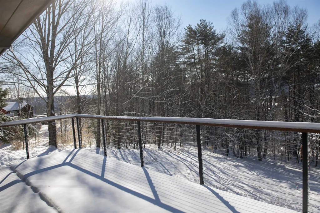 267 Baker Turn Hartford VT 05059