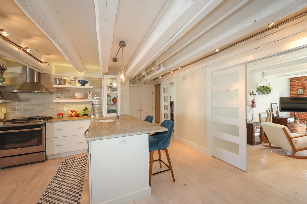 135 Market Street Portsmouth NH 03801