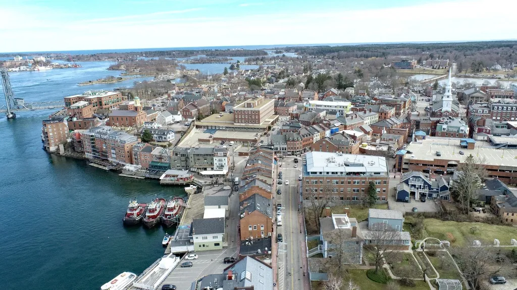 135 Market Street Portsmouth NH 03801