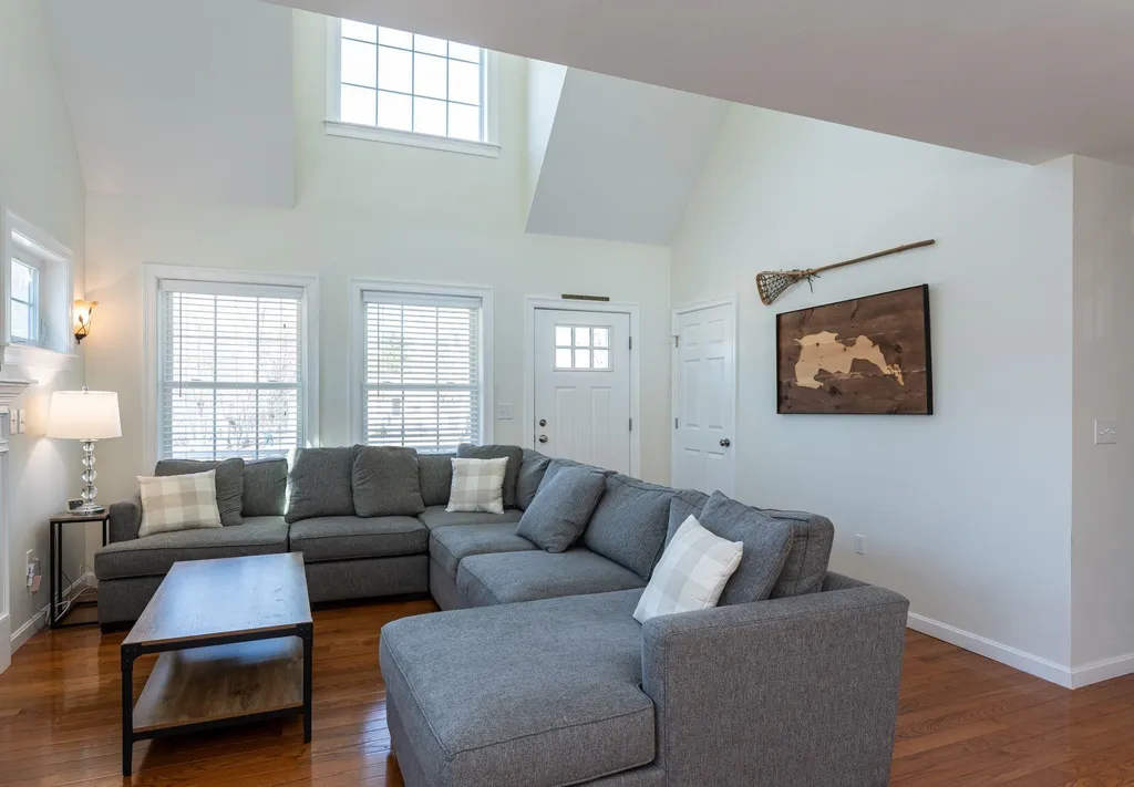 59 Kelly Road Salem NH 03079