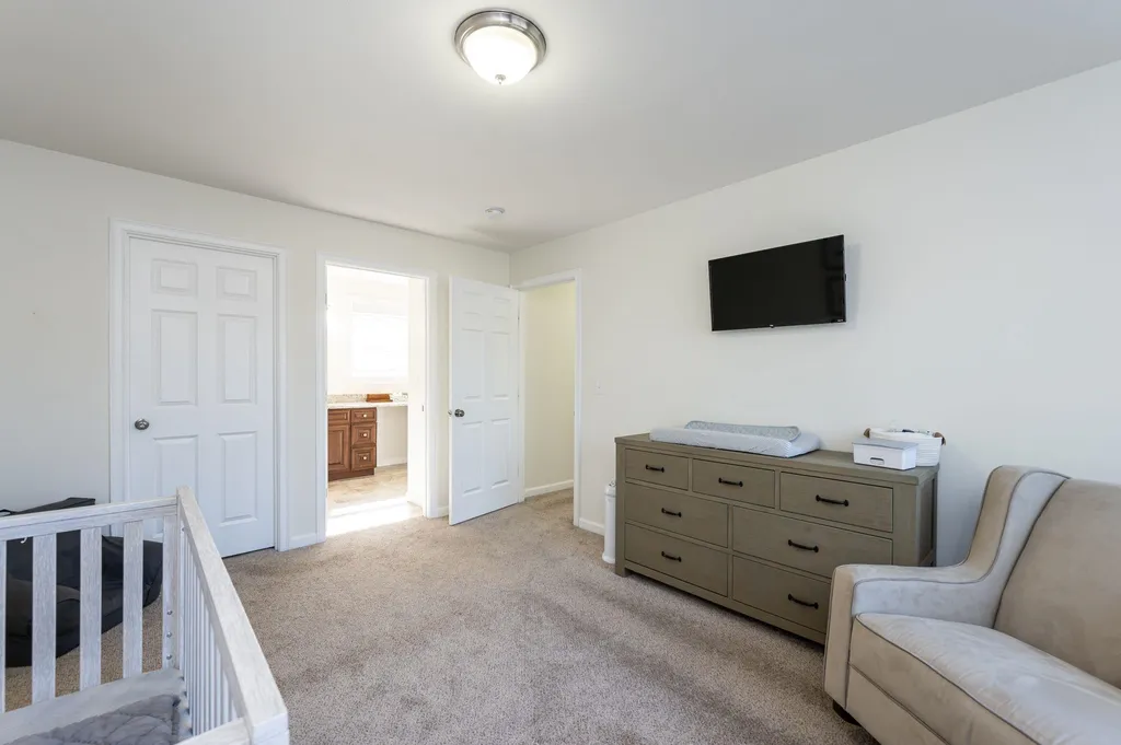 59 Kelly Road Salem NH 03079