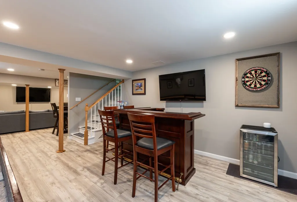 59 Kelly Road Salem NH 03079