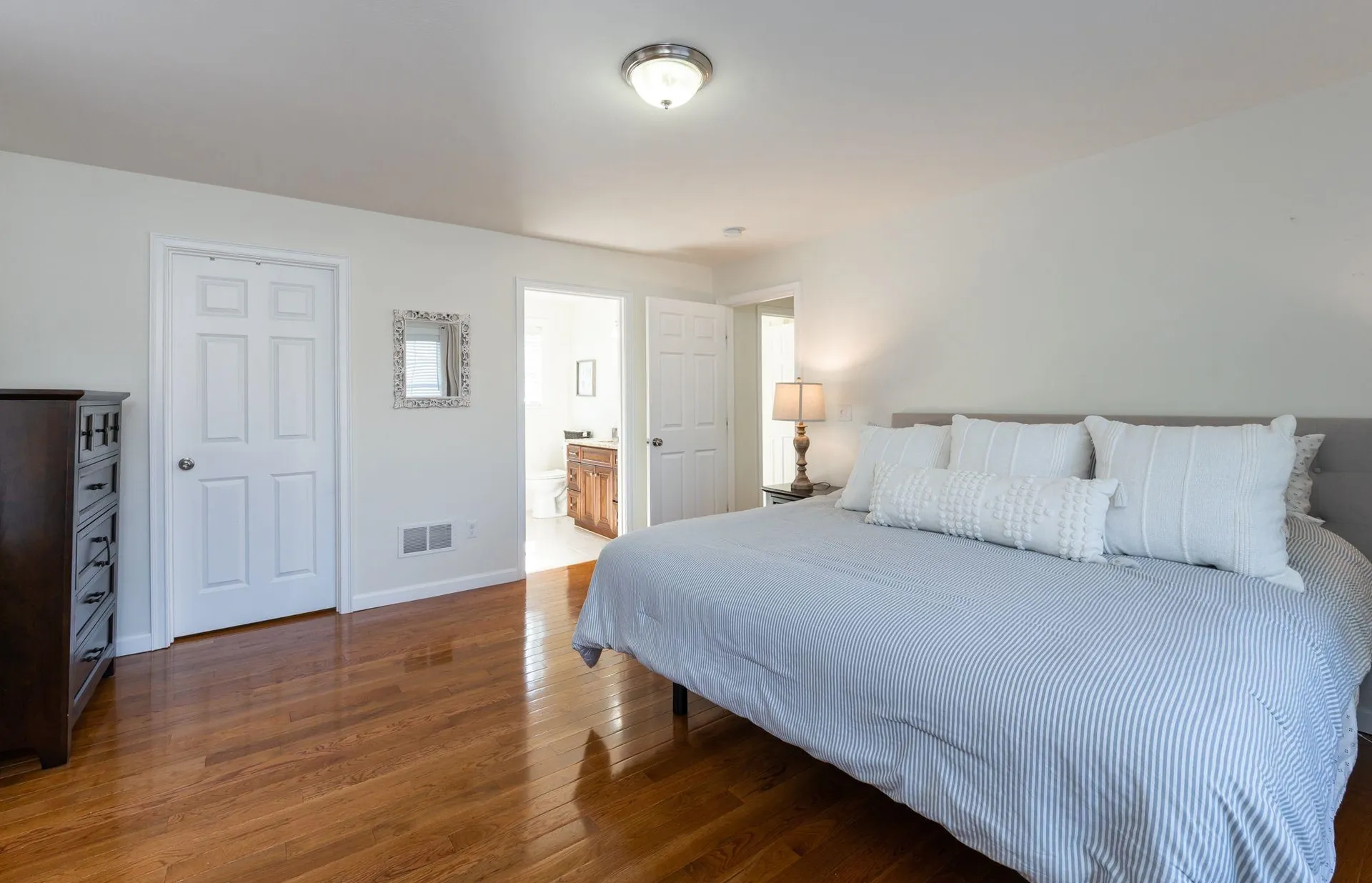 59 Kelly Road Salem NH 03079