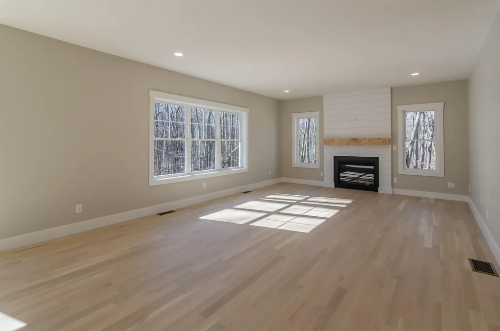141 Londonderry Road Windham NH 03087