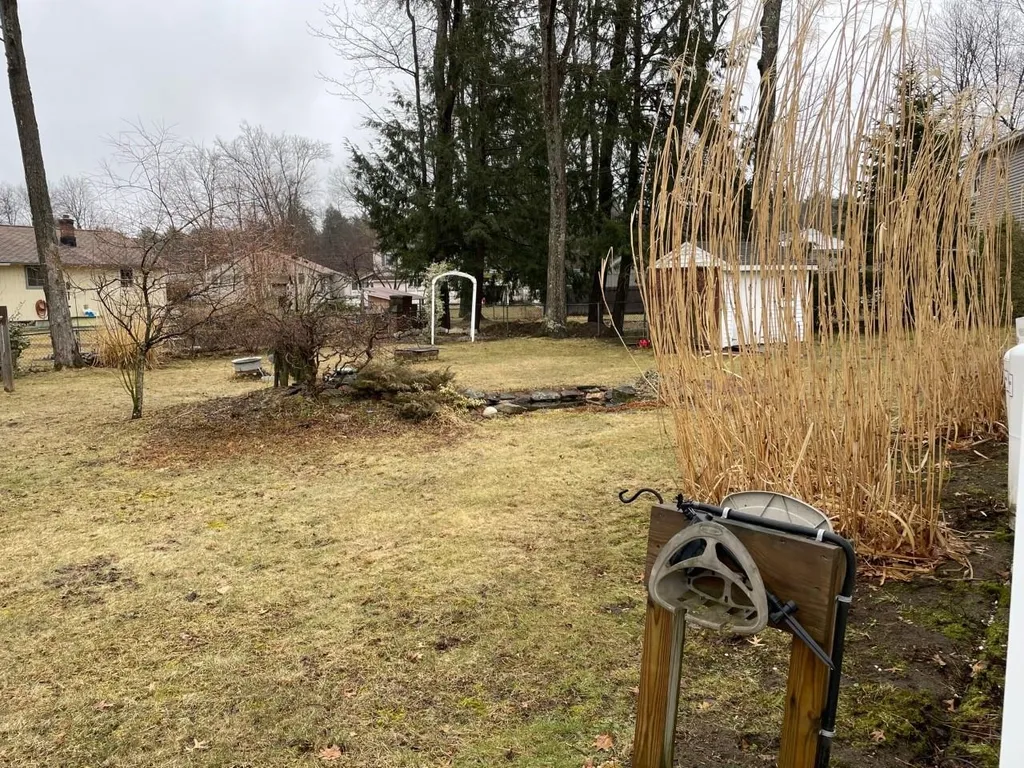 29 Colonial Drive Keene NH 03431