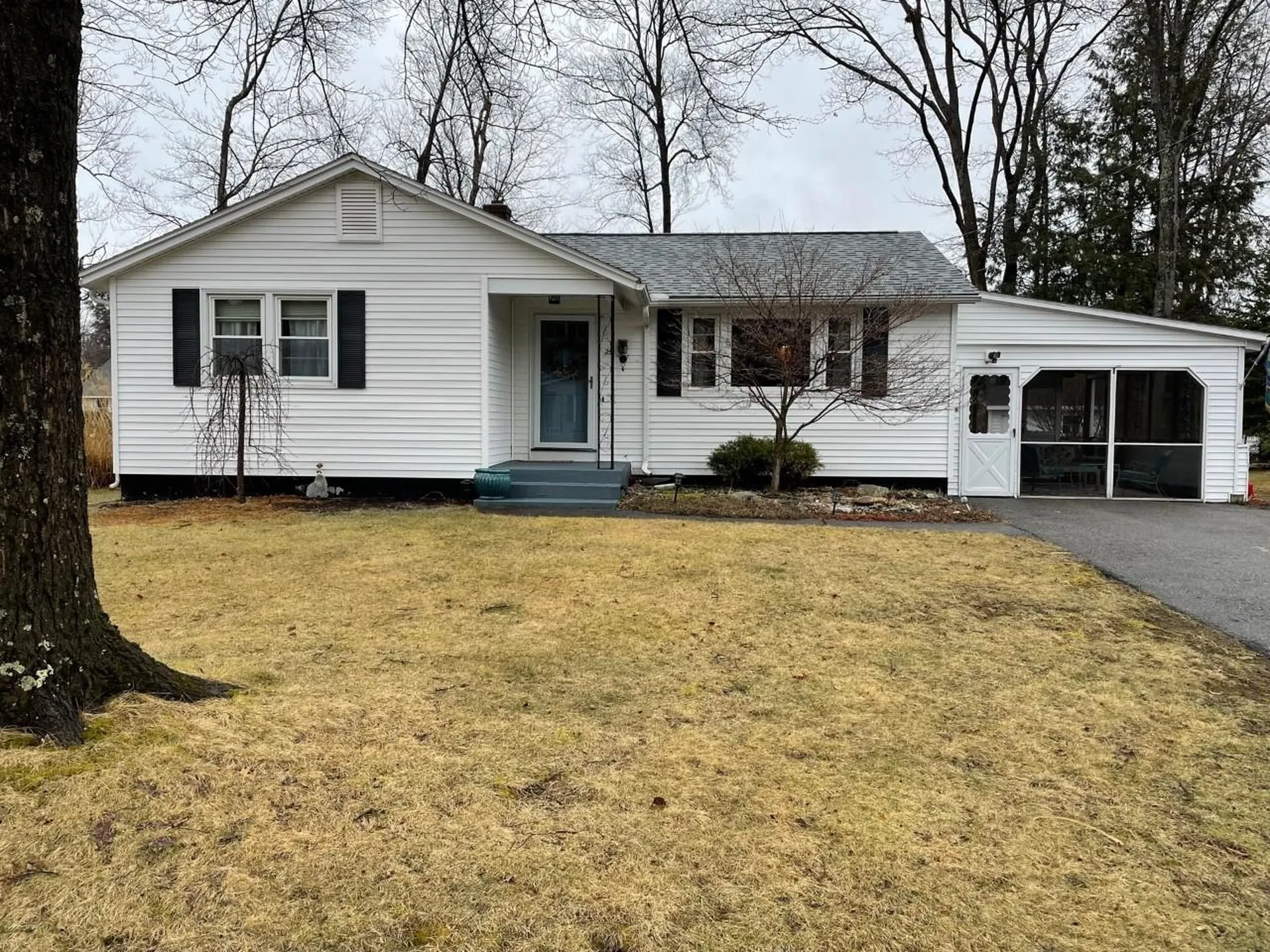 29 Colonial Drive Keene NH 03431