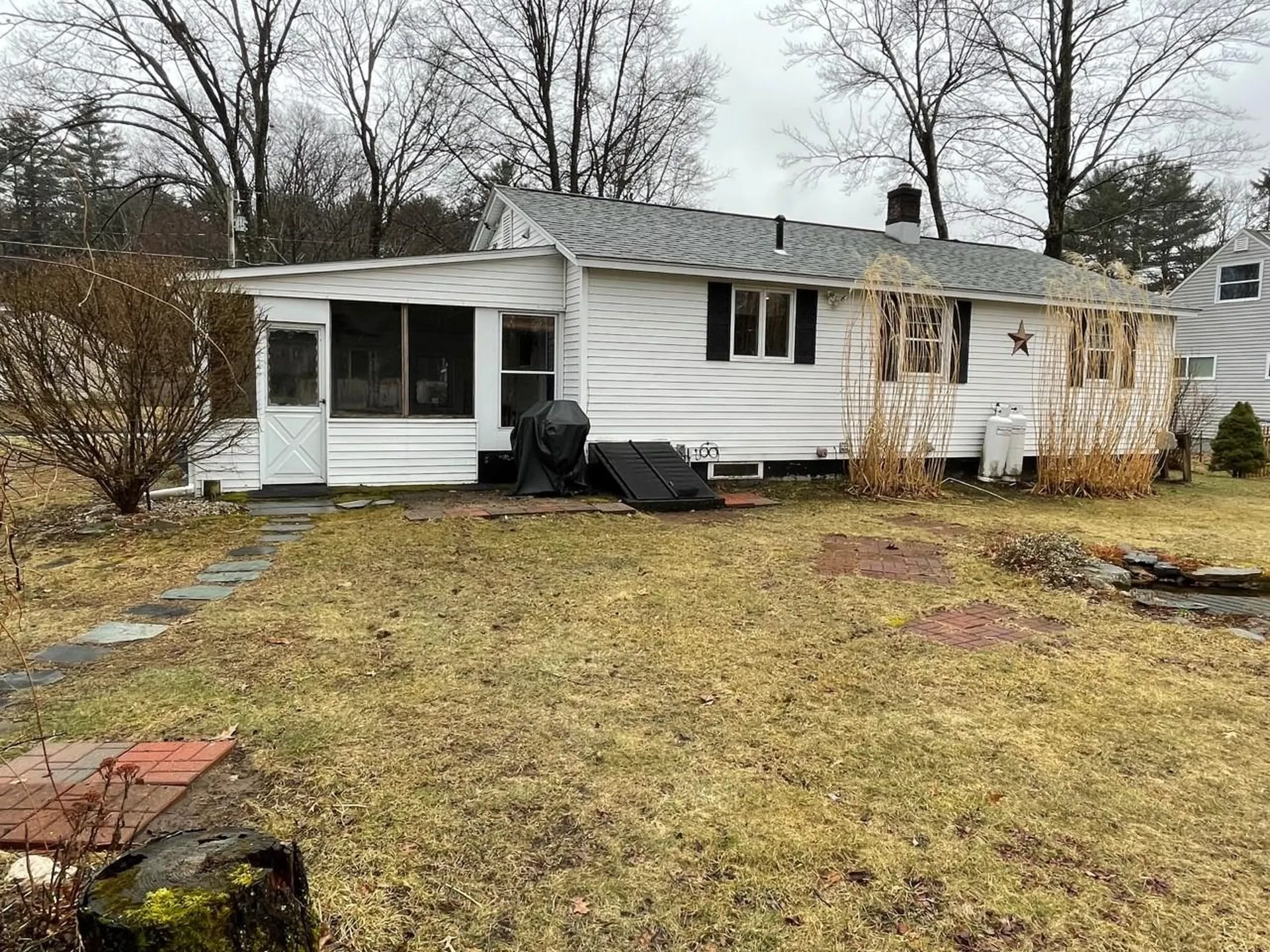 29 Colonial Drive Keene NH 03431