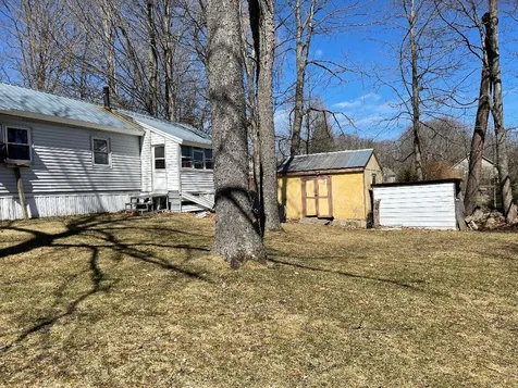18 Quinn Street Tilton NH 03276