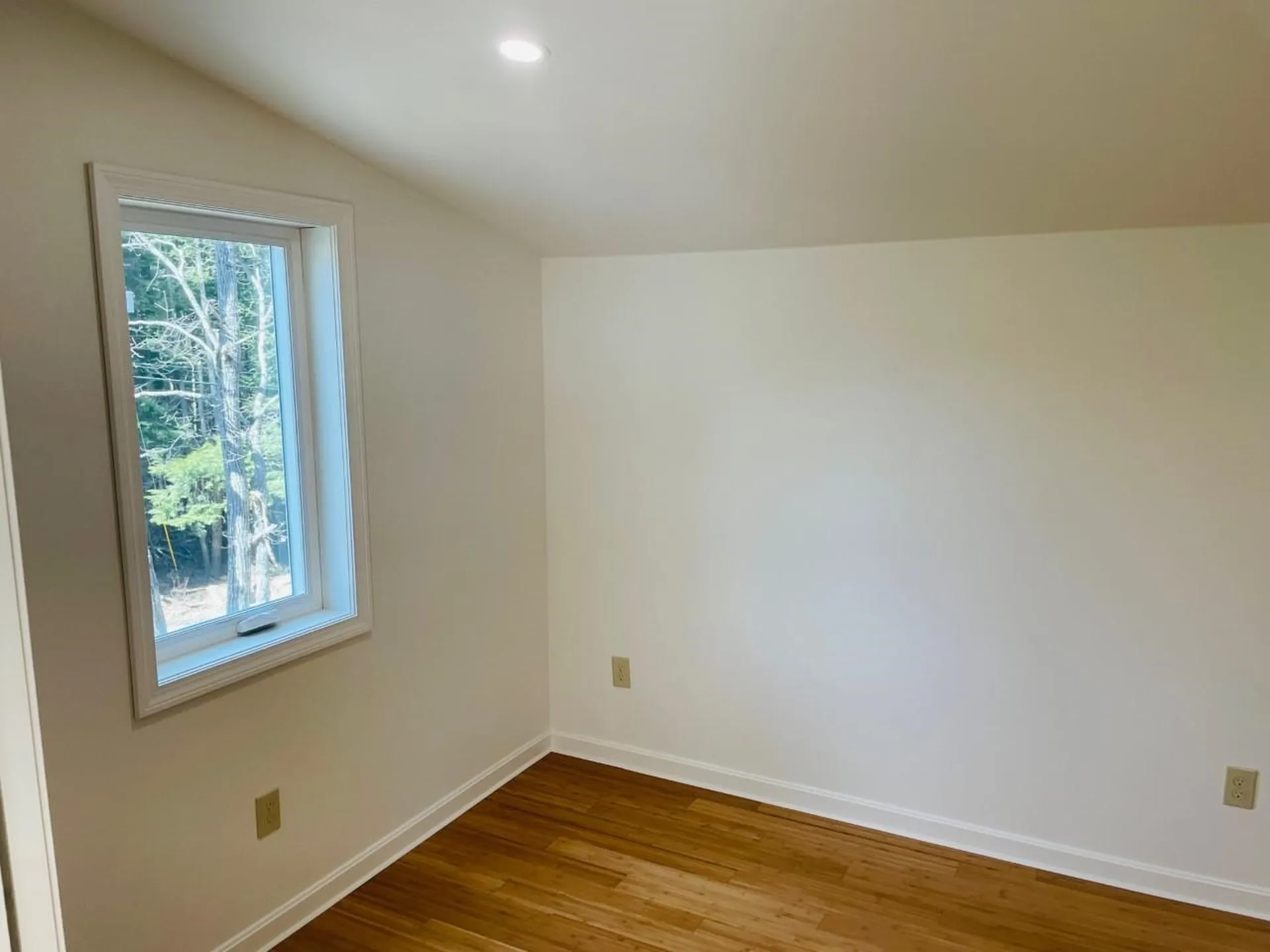 139 Hobart Hill Road Hebron NH 03241