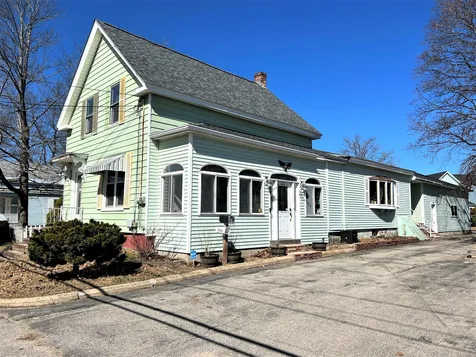 25 Walnut Street Rochester NH 03867
