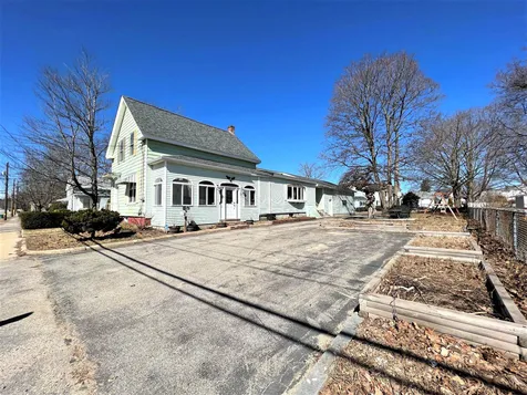 25 Walnut Street Rochester NH 03867
