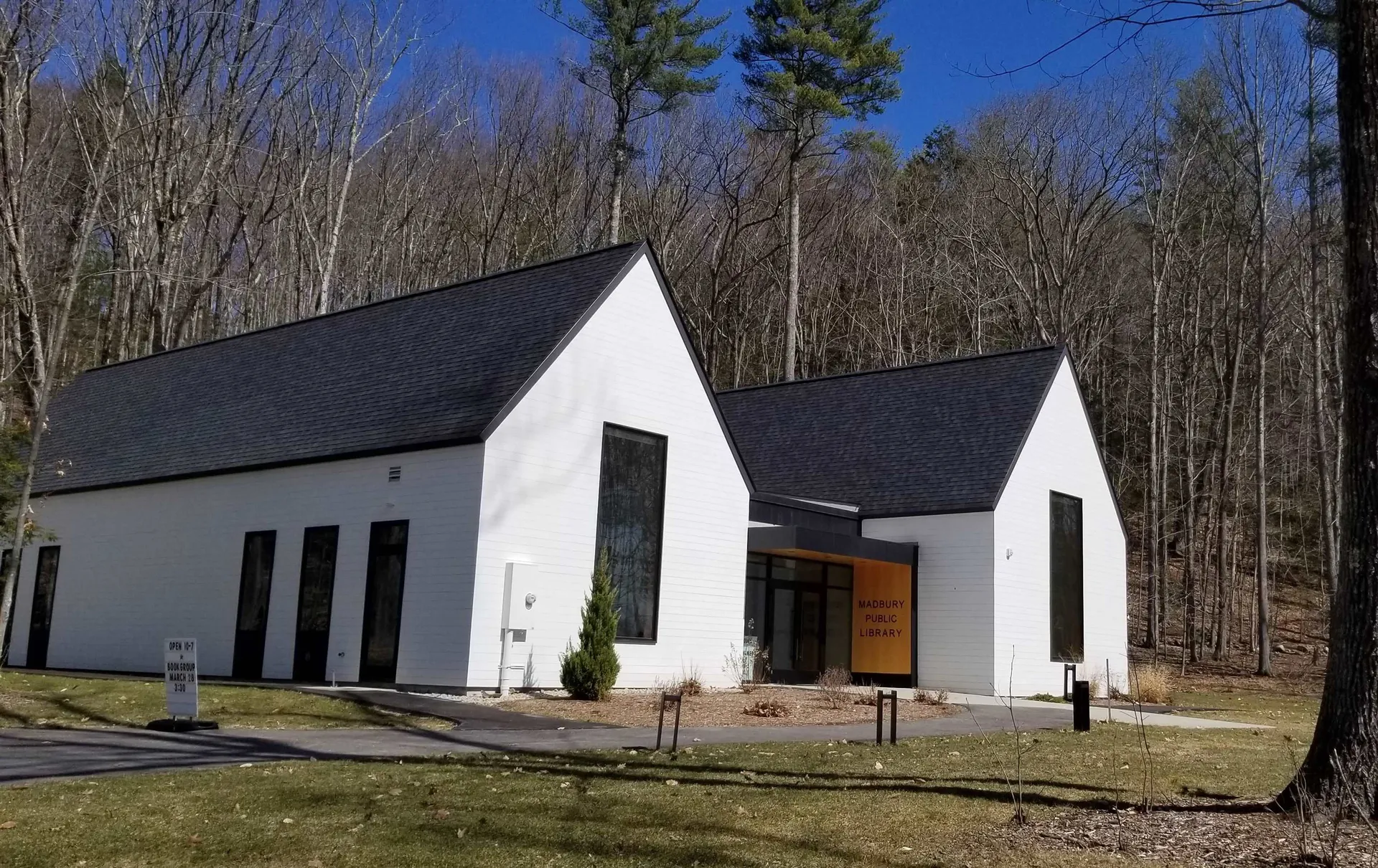 16 Fern Way Madbury NH 03823