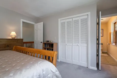 16 Fern Way Madbury NH 03823