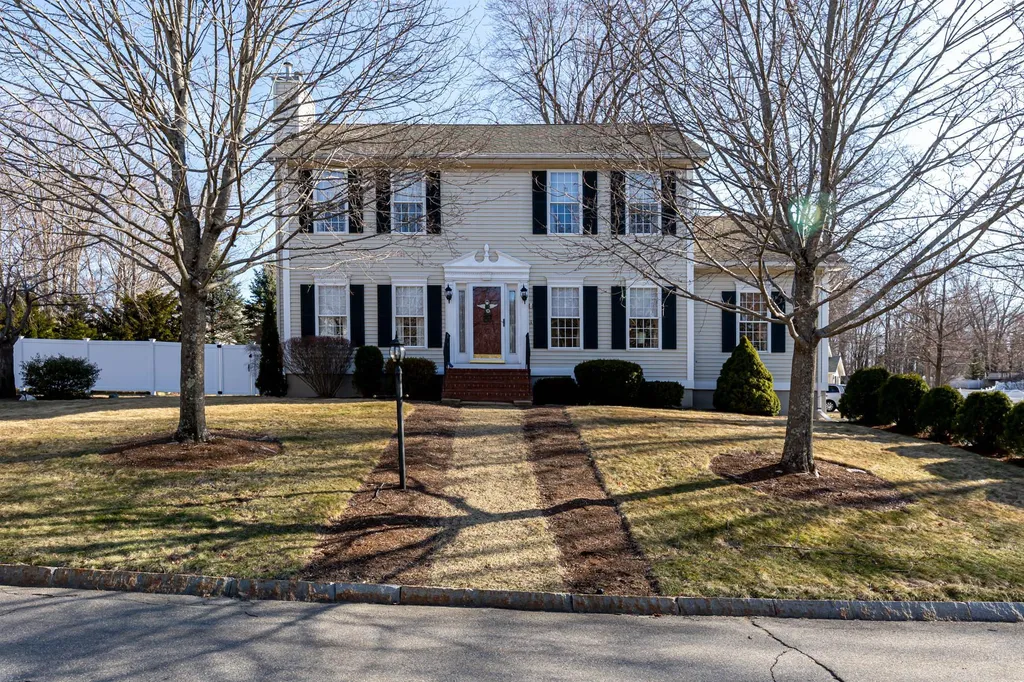 175 Tiffany Lane Manchester NH 03104