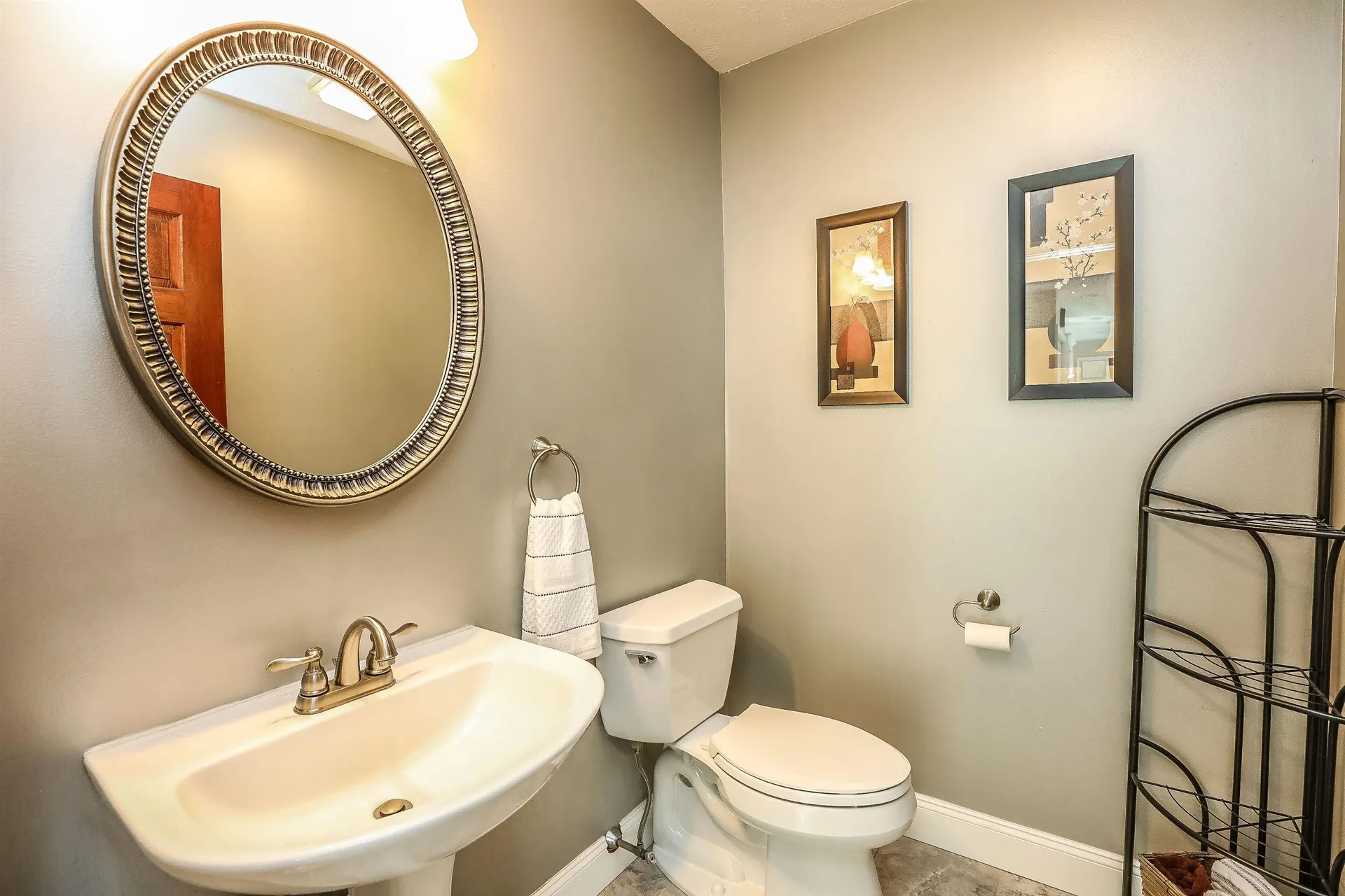 11 Baldwin Lane Bedford NH 03110