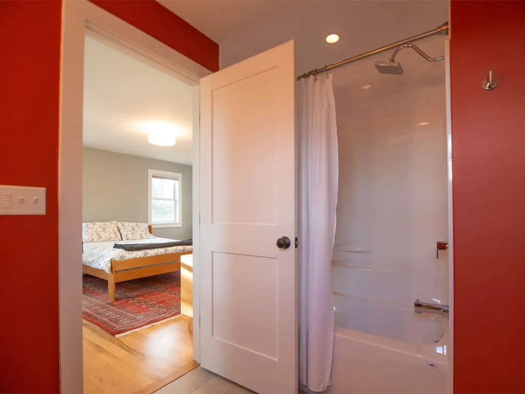 610 Sycamore Street Shelburne VT 05482