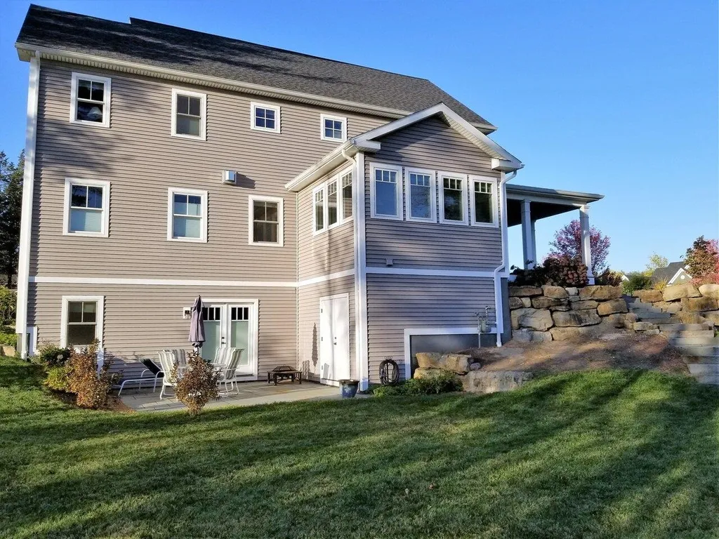 610 Sycamore Street Shelburne VT 05482
