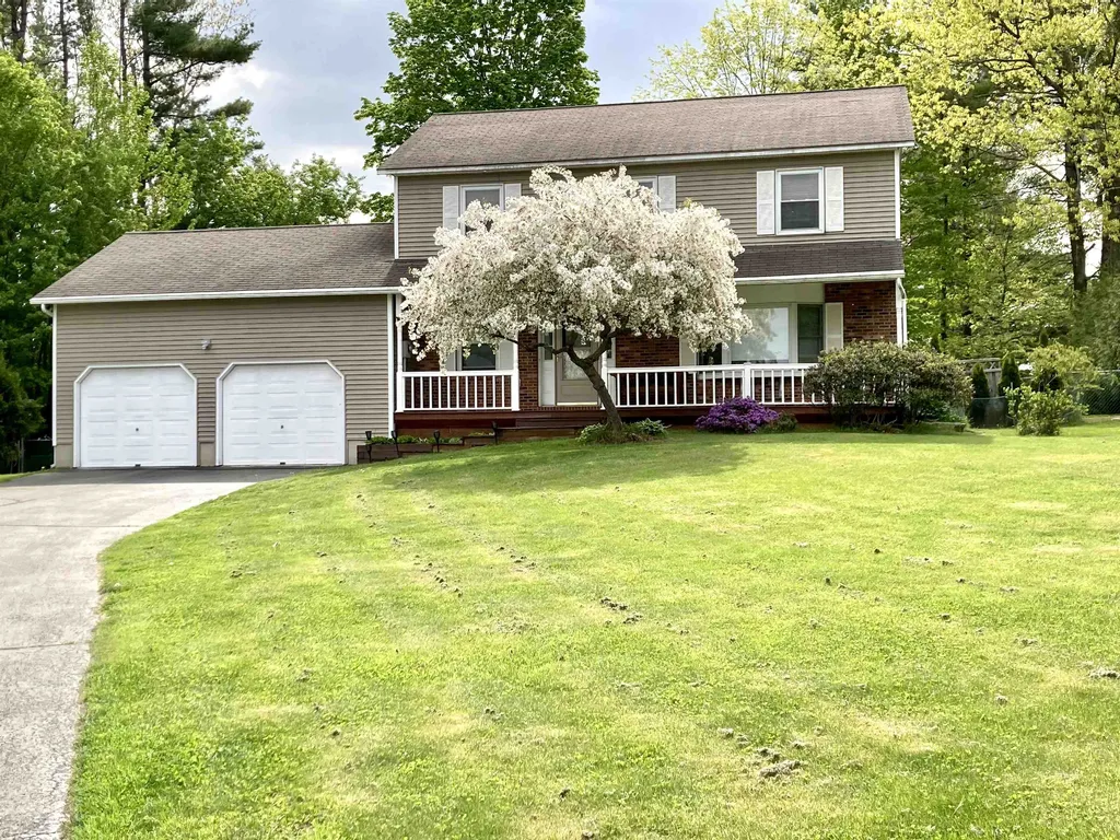 83 Kirby Lane Williston VT 05495