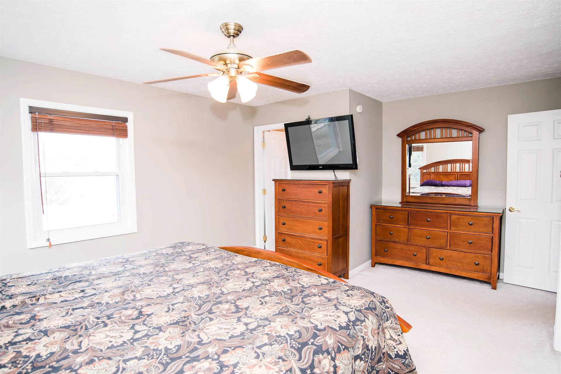 83 Kirby Lane Williston VT 05495