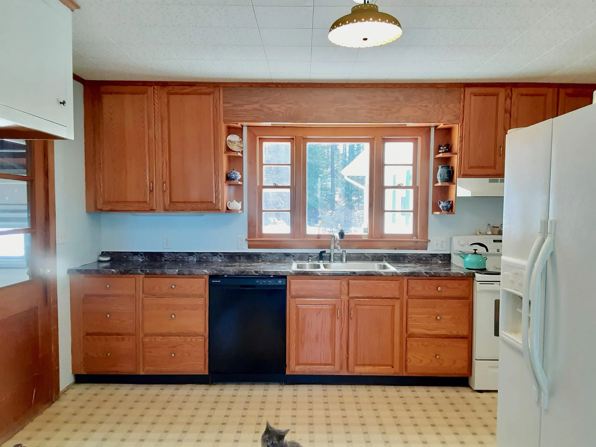 236 Route 103 Sunapee NH 03782