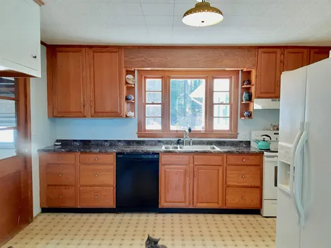 236 Route 103 Sunapee NH 03782