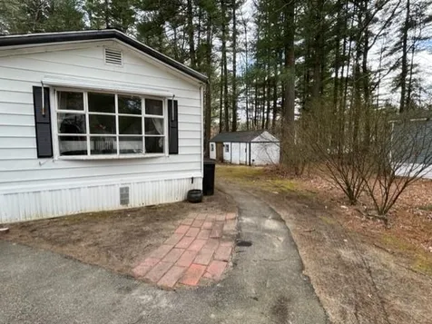13 Mercury Lane Nashua NH 03062