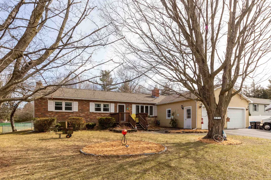 47 Turquoise Drive Colchester VT 05446
