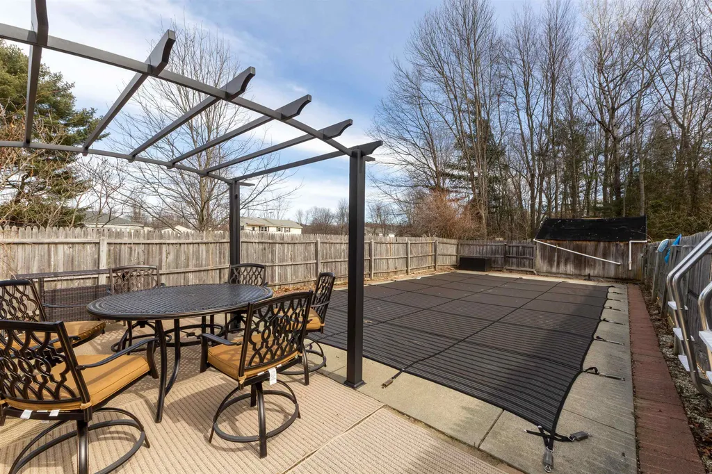 47 Turquoise Drive Colchester VT 05446