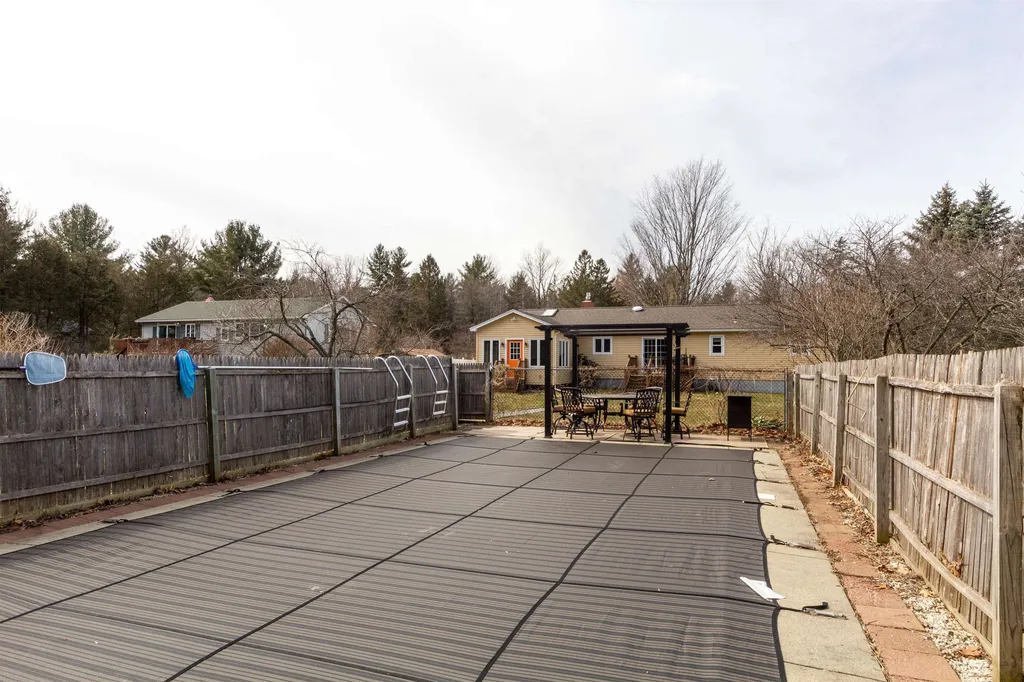 47 Turquoise Drive Colchester VT 05446