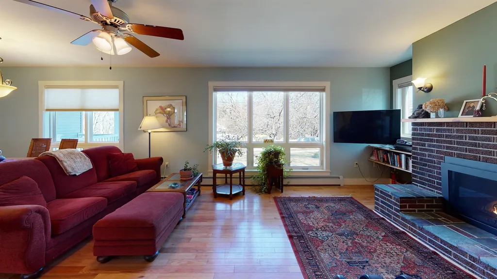 141 Weybridge Street Middlebury VT 05753