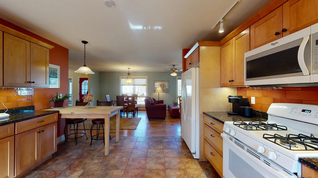 141 Weybridge Street Middlebury VT 05753