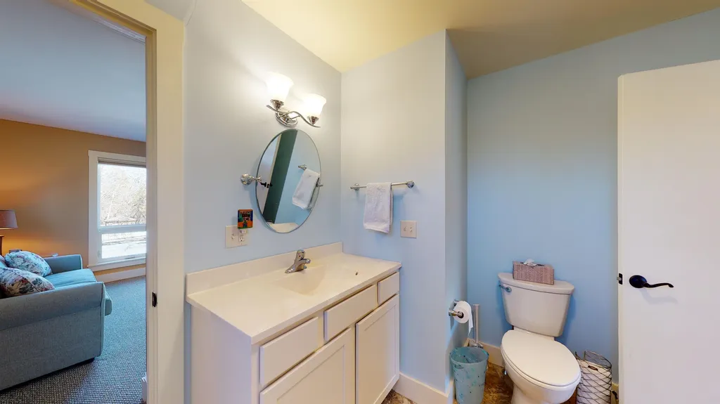 141 Weybridge Street Middlebury VT 05753