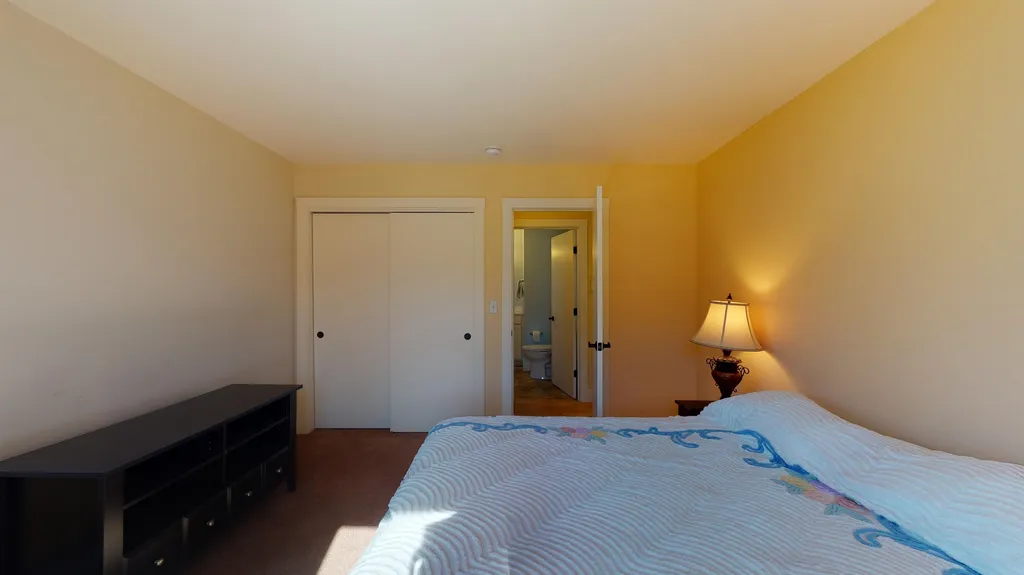 141 Weybridge Street Middlebury VT 05753