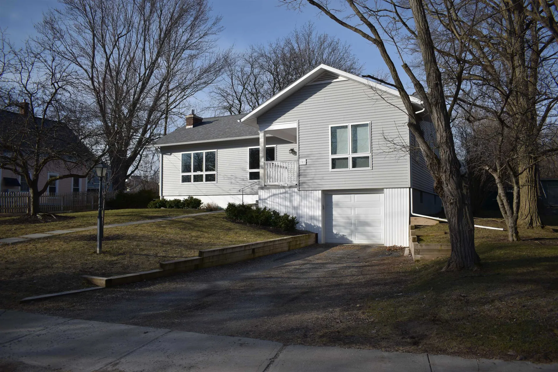 141 Weybridge Street Middlebury VT 05753