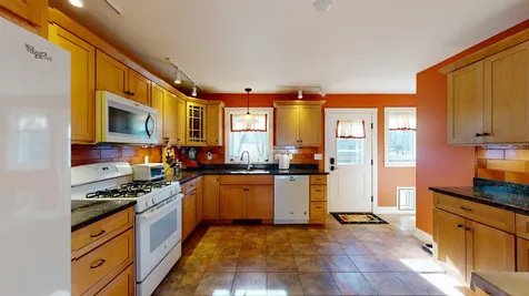 141 Weybridge Street Middlebury VT 05753