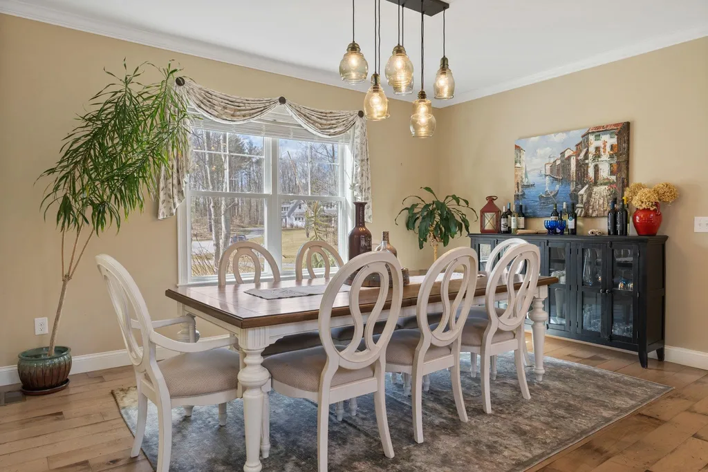 4 Sanctuary Drive Stratham NH 03885