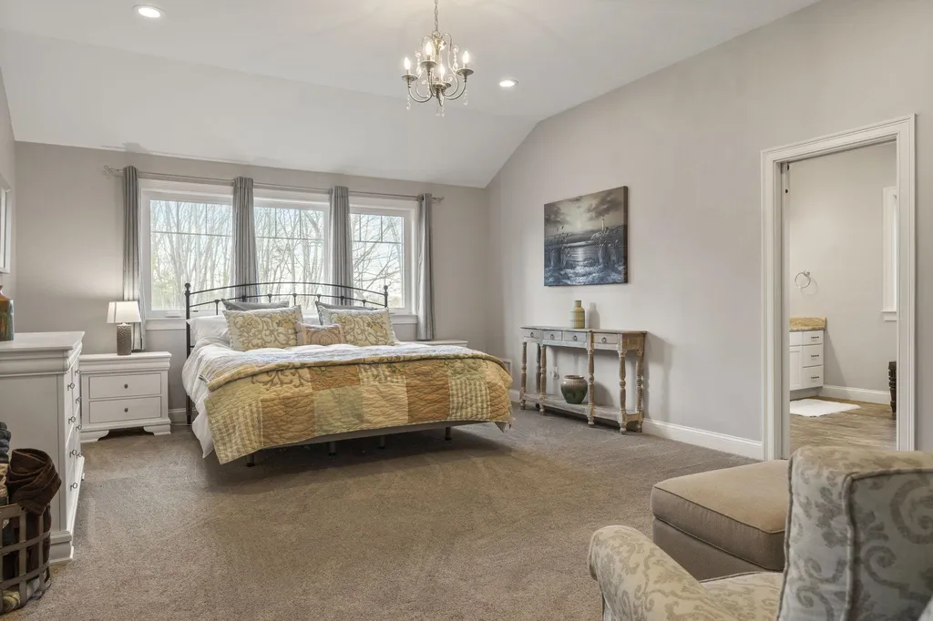 4 Sanctuary Drive Stratham NH 03885