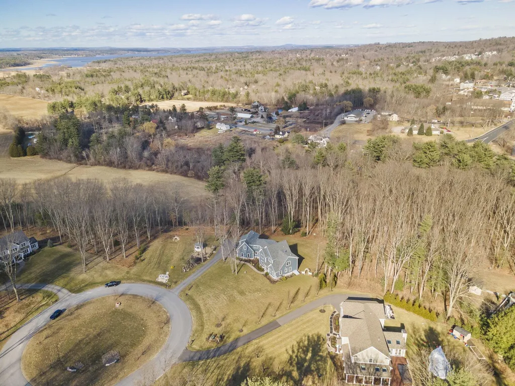 4 Sanctuary Drive Stratham NH 03885
