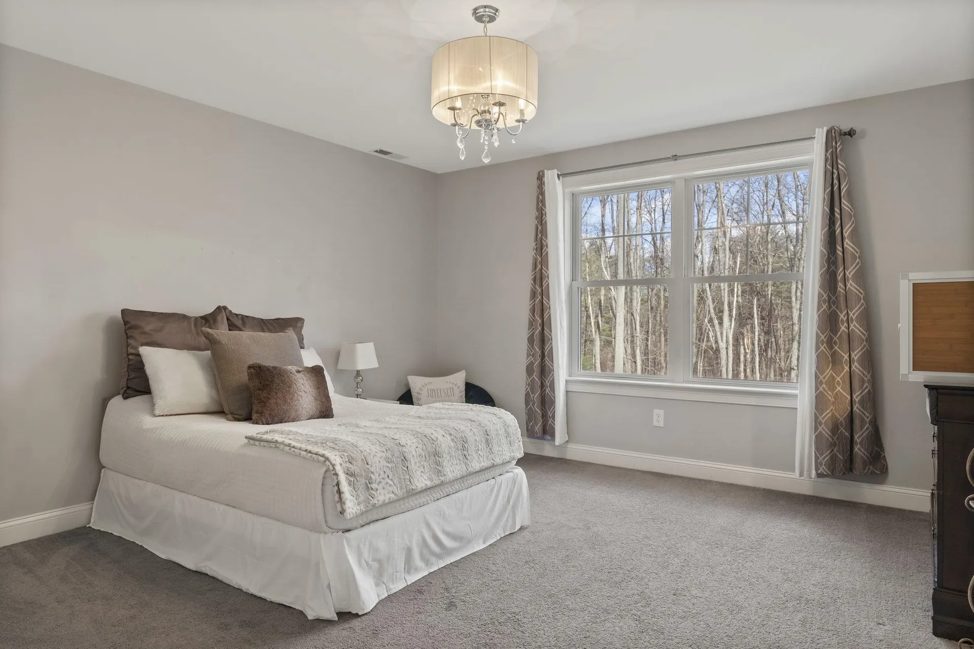 4 Sanctuary Drive Stratham NH 03885