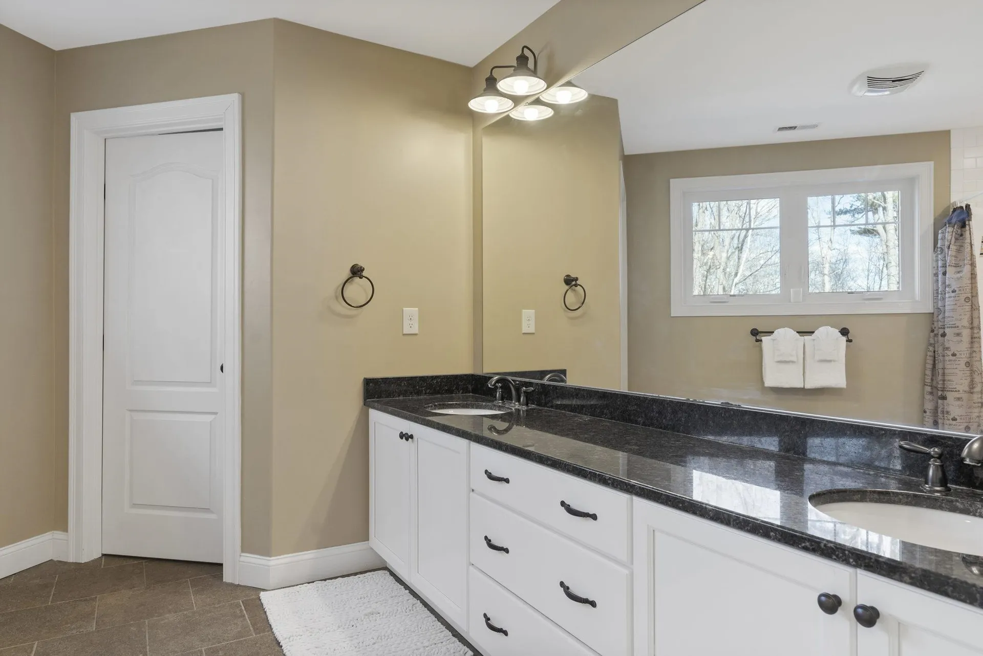 4 Sanctuary Drive Stratham NH 03885