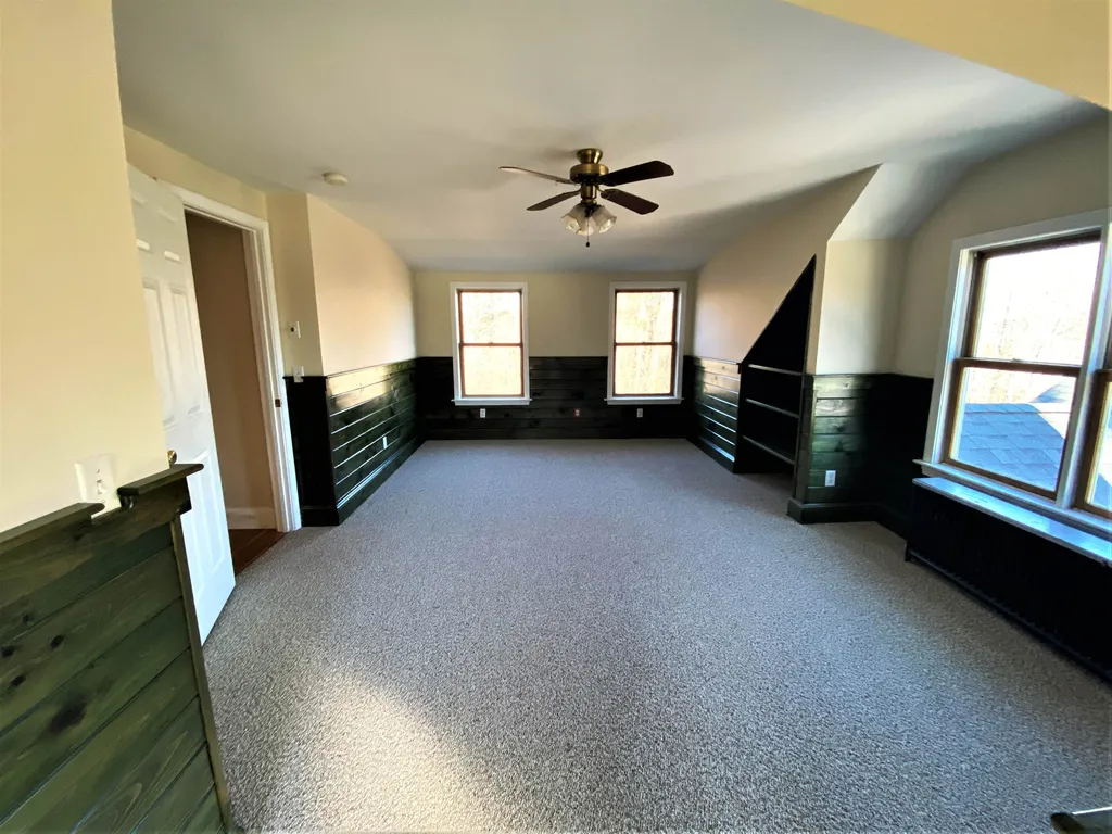37 Ten Rod Road Rochester NH 03867