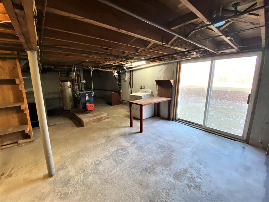 37 Ten Rod Road Rochester NH 03867