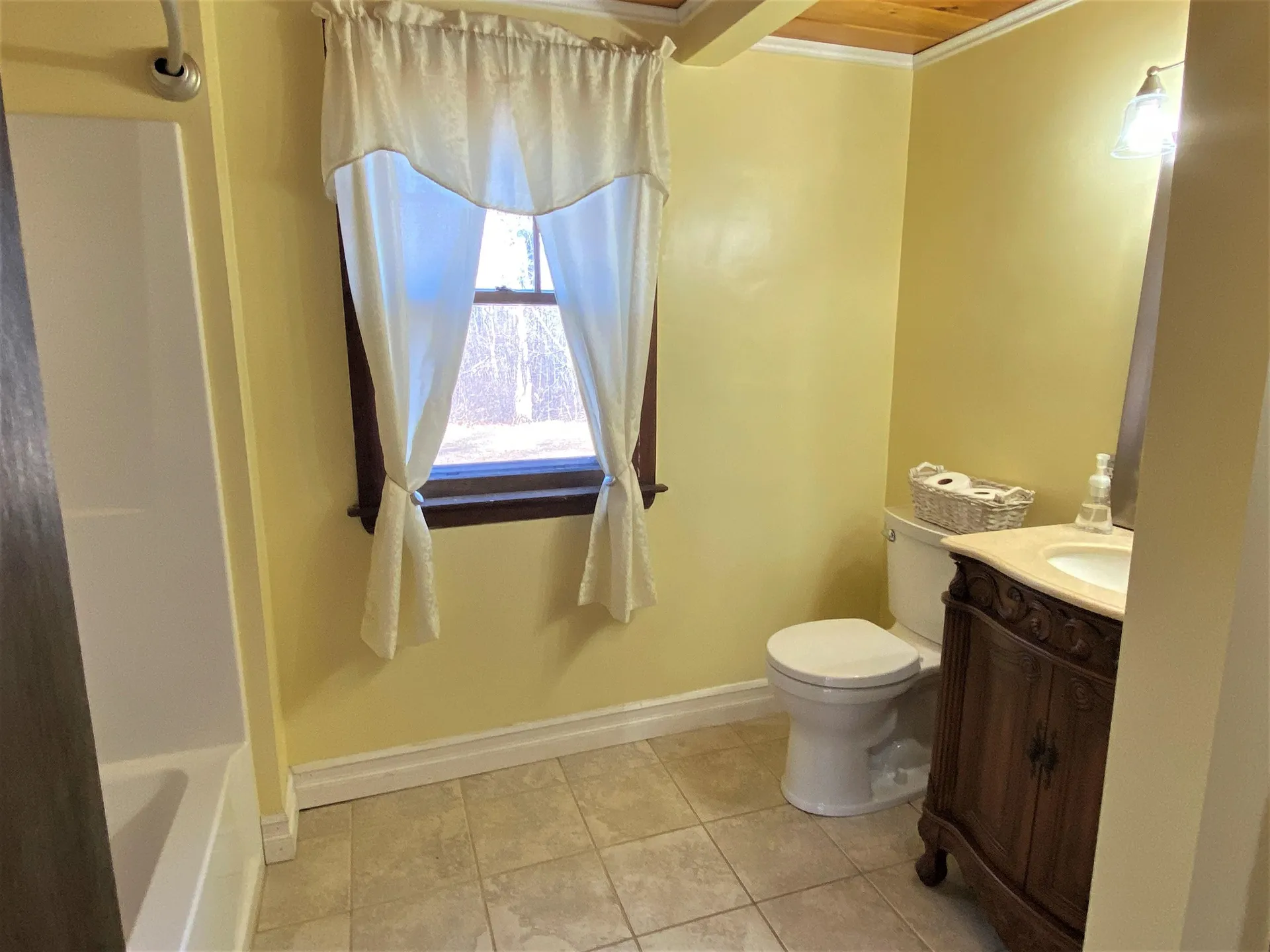 37 Ten Rod Road Rochester NH 03867