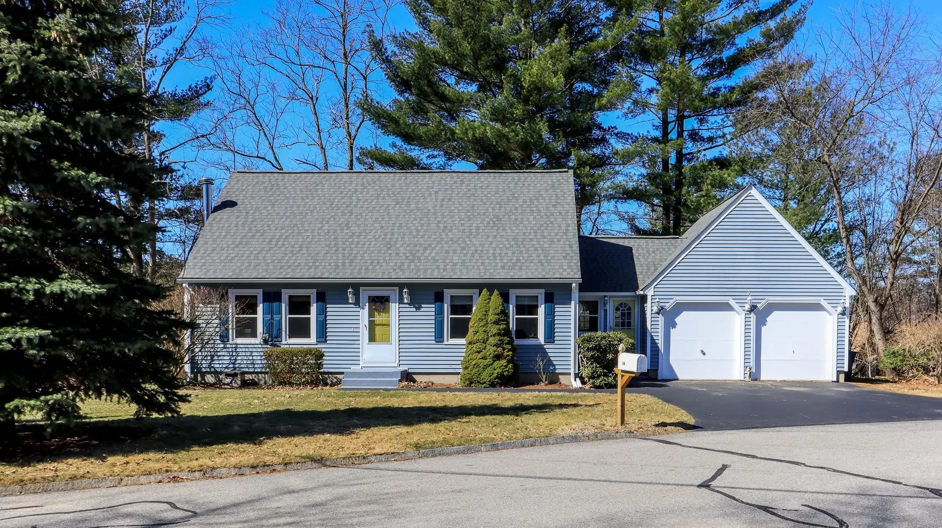 14 Penobscot Road Nashua NH 03062